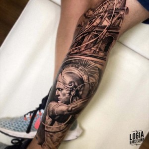 tatuaje_pierna_romano_logiabarcelona_javier_arcia